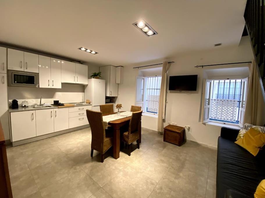 Апартаменты Moderno Duplex En La Tacita De Plata Кадис Экстерьер фото